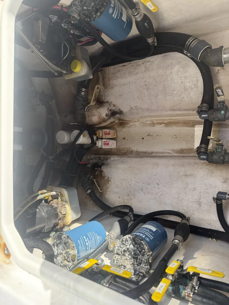 Slide: The Image of Contender 35 ST 2016 - 6