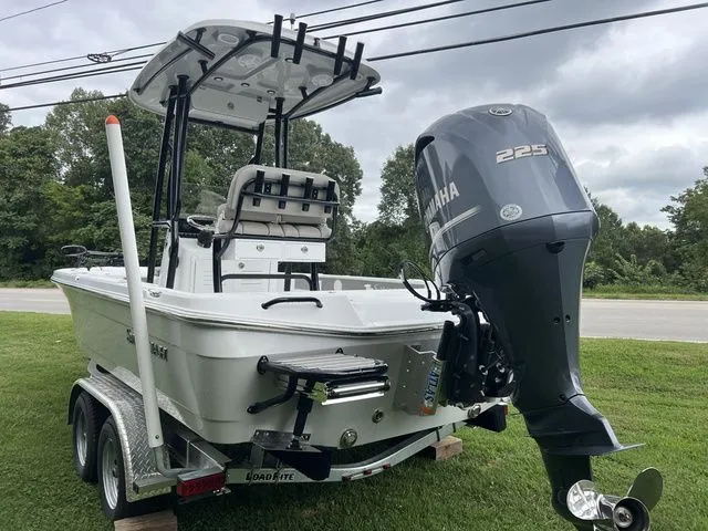 Slide: The Image of Savannah 220IS 2023 - 4