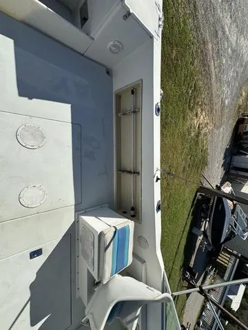 Slide: The Image of Wellcraft V20-Steplift 1988 - 12