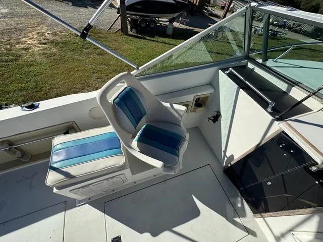 Slide: The Image of Wellcraft V20-Steplift 1988 - 9