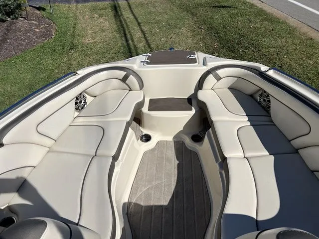 Slide: The Image of Yamaha 242 Limited S 2014 - 14