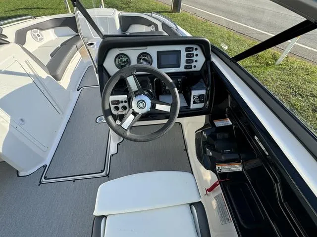 Slide: The Image of Yamaha AR210 2022 - 7