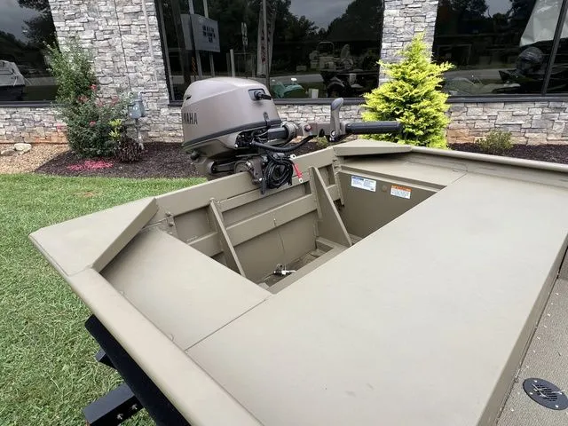 Slide: The Image of G3 Gator Tough 1652 VBW 2025 - 7