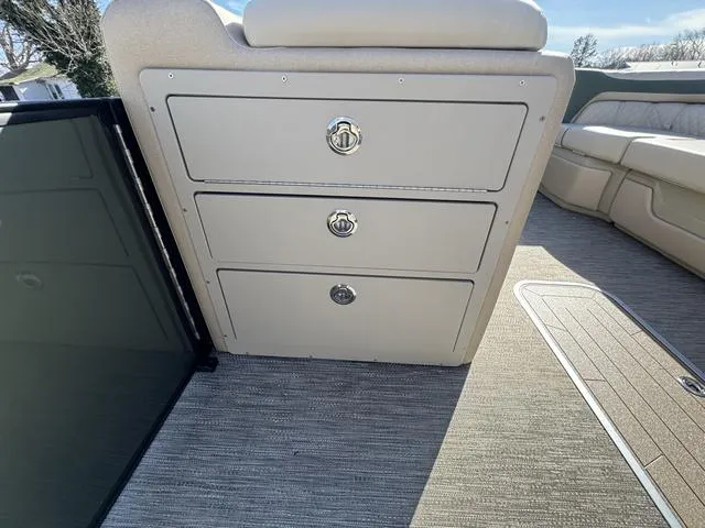 Slide: The Image of Godfrey SW2286 SFLC Tritoon 2025 - 17