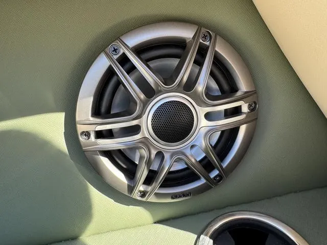 Slide: The Image of Godfrey SW2286 SFLC Tritoon 2025 - 18