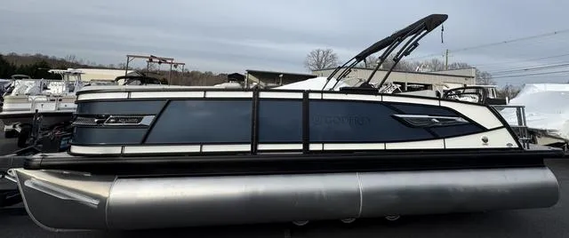 The Image of Godfrey AP235SFLC Tritoon 2025 - 1