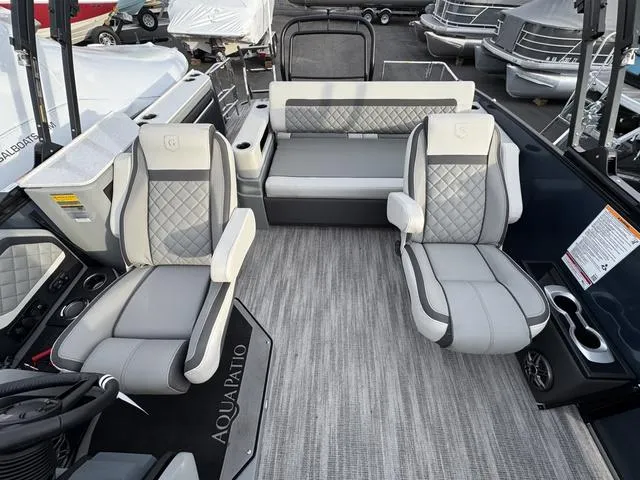 Slide: The Image of Godfrey AP235SFLC Tritoon 2025 - 4