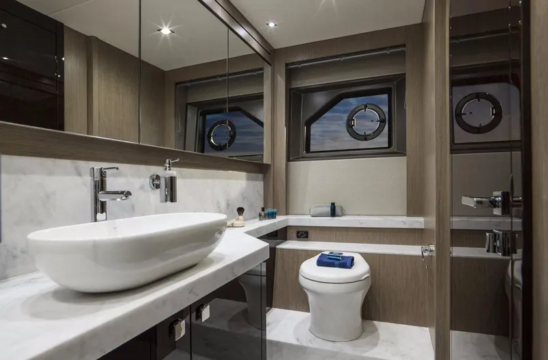 Slide: The Image of Manufacturer Provided Image: Sunseeker Manhattan 66 Heads - 16