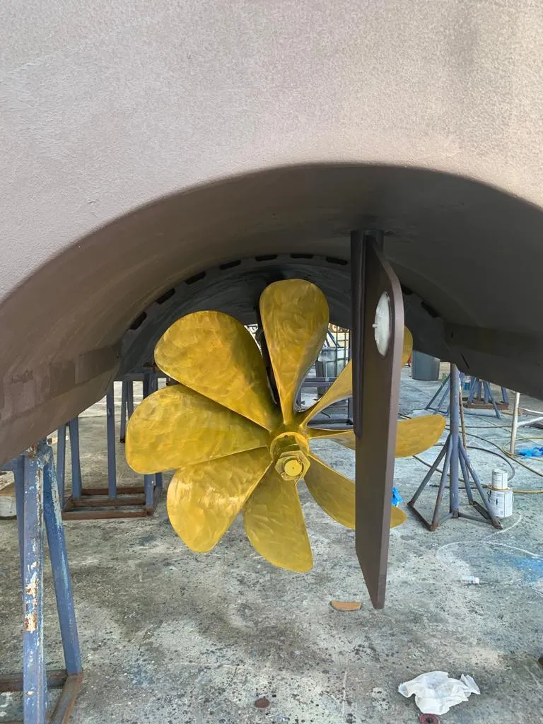 Slide: The Image of Hatteras 80 Motor Yacht 2007 - 106