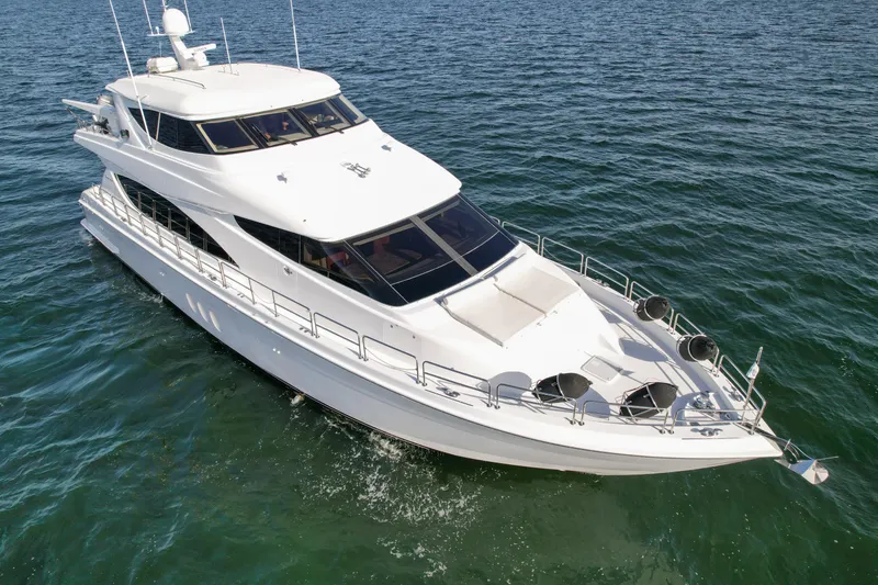 Slide: The Image of 2007 Hatteras 80 Motor Yacht cruising on open water. - 3
