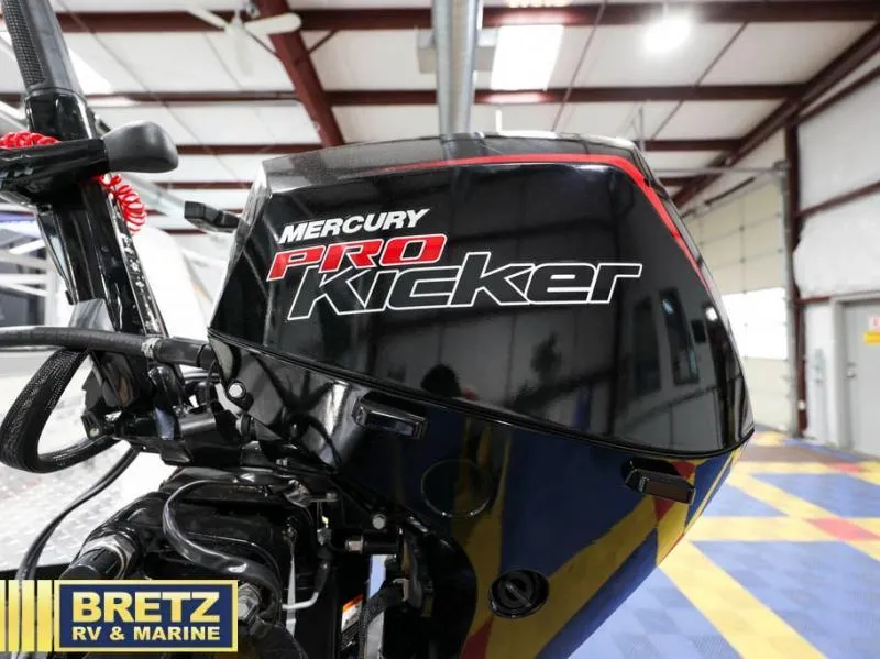 Slide: The Image of Yukon Classic Jet 22 2025 - 11