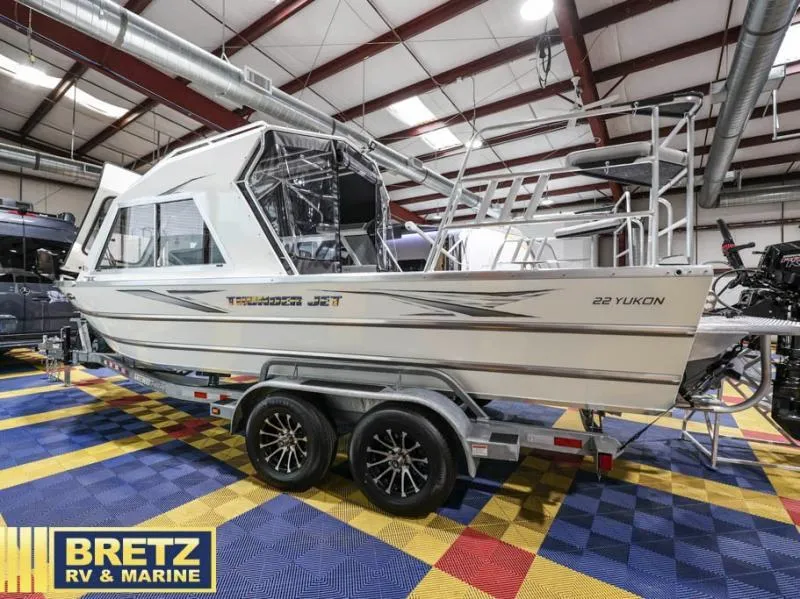 Slide: The Image of Yukon Classic Jet 22 2025 - 15