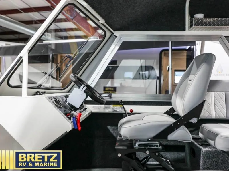 Slide: The Image of Yukon Classic Jet 22 2025 - 16