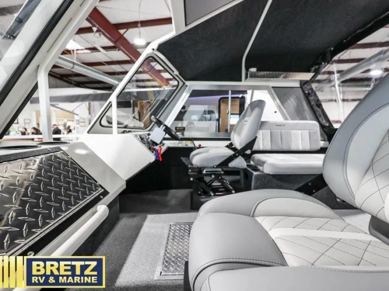 Slide: The Image of Yukon Classic Jet 22 2025 - 18