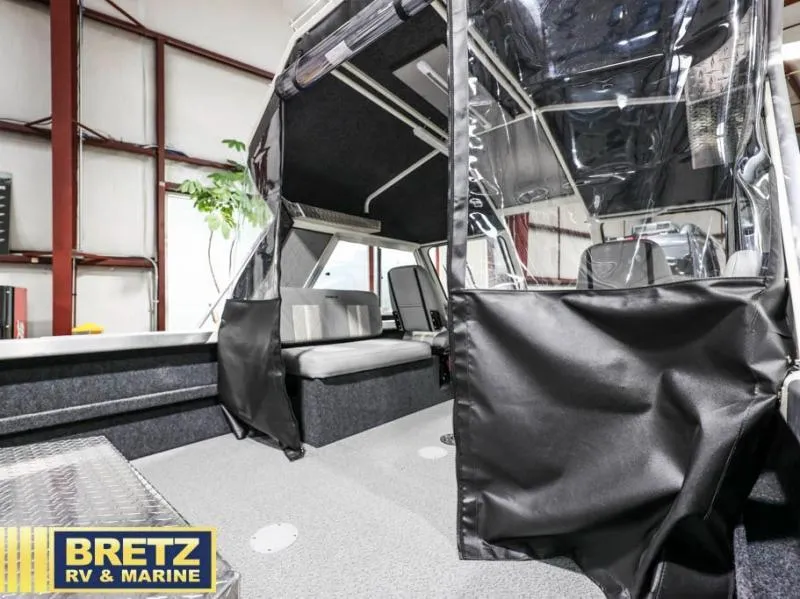 Slide: The Image of Yukon Classic Jet 22 2025 - 20