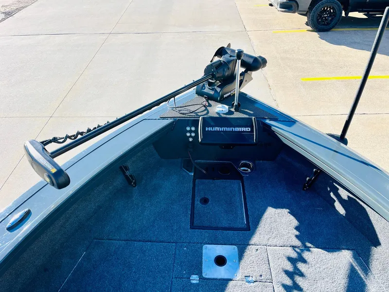 Slide: The Image of 2025 Ranger VX1988 WT boat with Humminbird electronics and trolling motor on deck. - 12