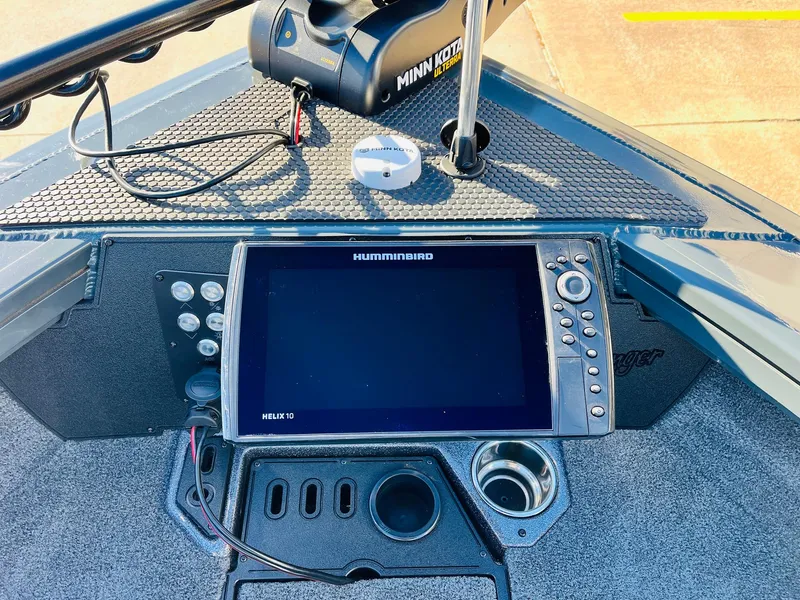 Slide: The Image of Control panel of 2025 Ranger VX1988 WT boat with Humminbird Helix 10 display. - 14