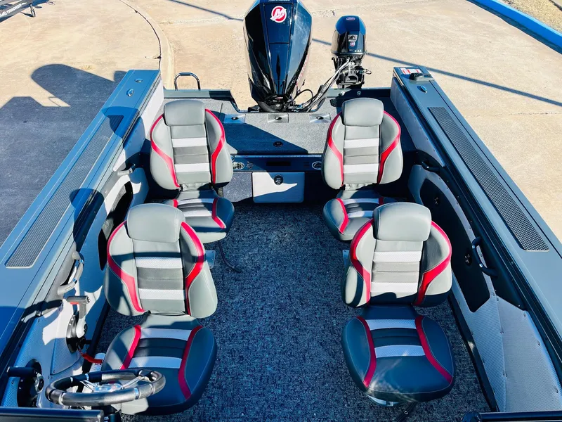Slide: The Image of 2025 Ranger VX1988 WT boat interior with six seats and modern design. - 38