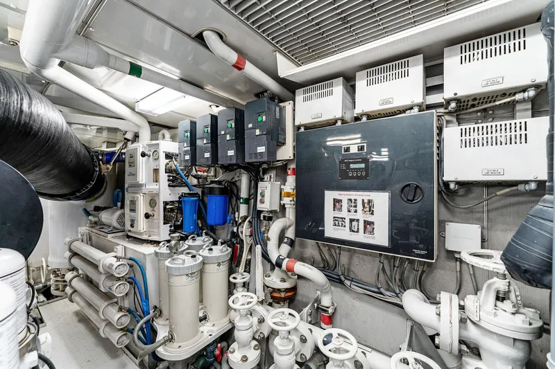 Slide: The Image of Palmer Johnson 123 Motor Yacht 2006 - 74