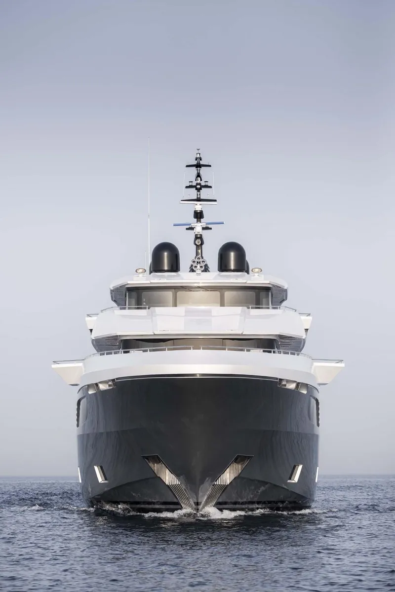 Slide: The Image of Front view of 2026 Majesty 175 yacht on open water. - 8