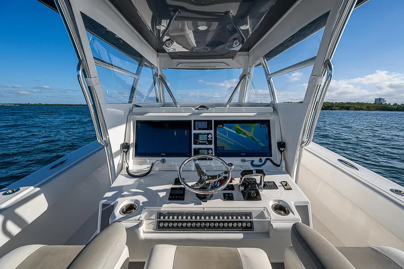 Slide: The Image of Invincible 42 Open Fisherman 2017 - 11