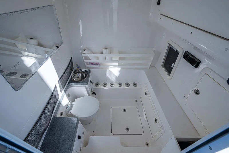 Slide: The Image of Invincible 42 Open Fisherman 2017 - 15