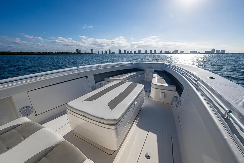 Slide: The Image of Invincible 42 Open Fisherman 2017 - 23