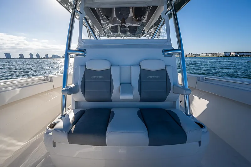 Slide: The Image of Invincible 42 Open Fisherman 2017 - 26