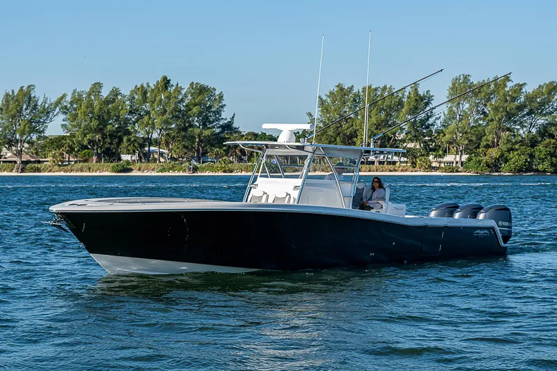 Slide: The Image of Invincible 42 Open Fisherman 2017 - 4