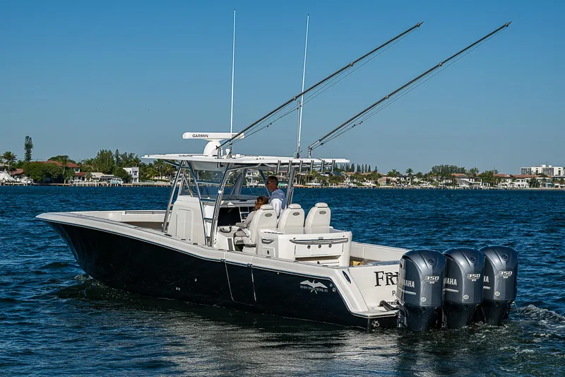 Slide: The Image of Invincible 42 Open Fisherman 2017 - 5