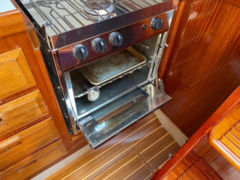 Slide: The Image of Ericson 39 Flushdeck 1972 - 68