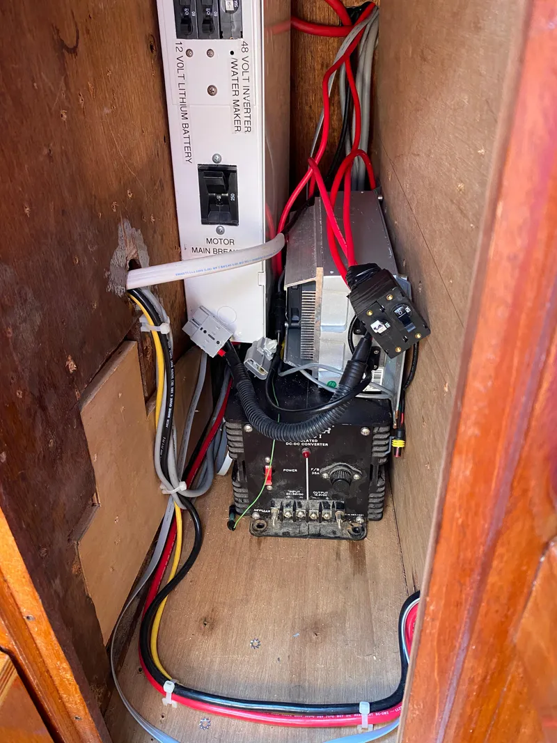 Slide: The Image of Ericson 39 Flushdeck 1972 - 89