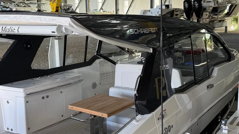 Slide: The Image of 2025 Schaefer 375 yacht interior with sleek design and modern amenities. - 8