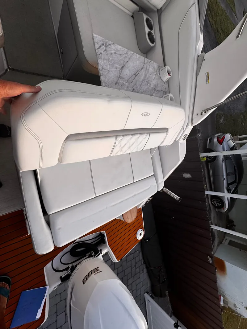 Slide: The Image of Regal 26 XO 2020 - 70