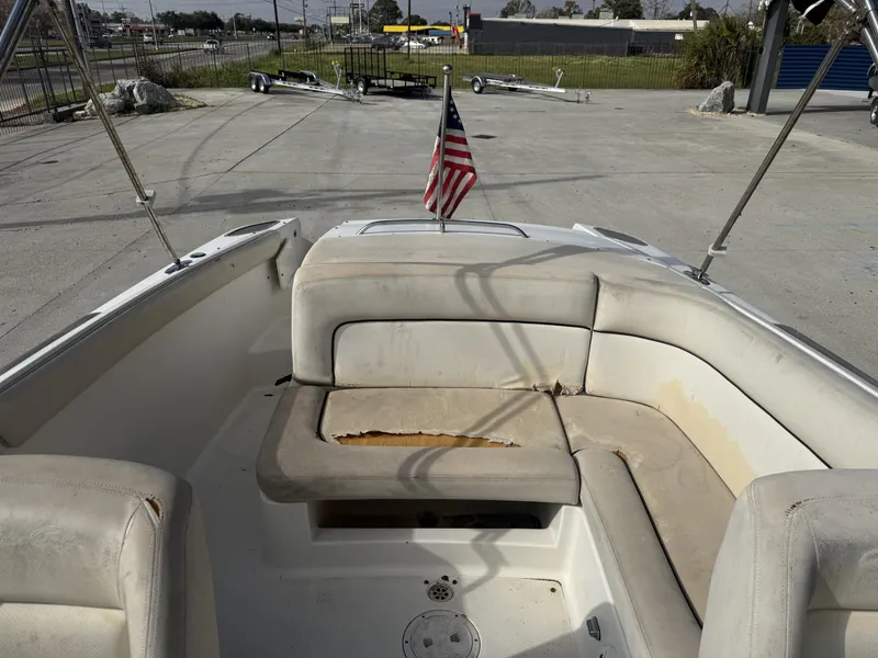 Slide: The Image of Chris-Craft 22 LAUNCH 2005 - 14