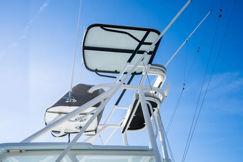 Slide: The Image of Yellowfin 42 boat tower against clear blue sky, 2021 model. - 33