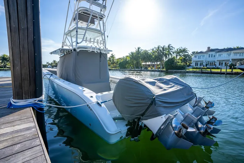 Slide: The Image of Yellowfin 42 Offshore 2021 - 54