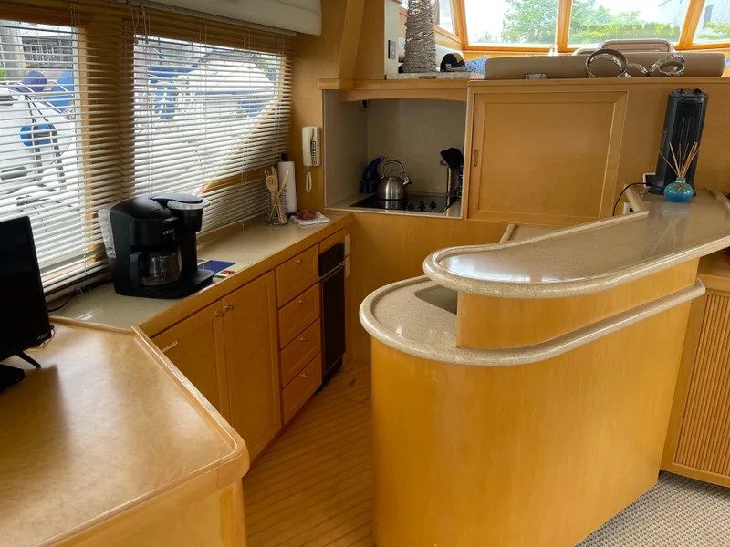 Slide: The Image of McKinna 57 Pilothouse 2000 - 51