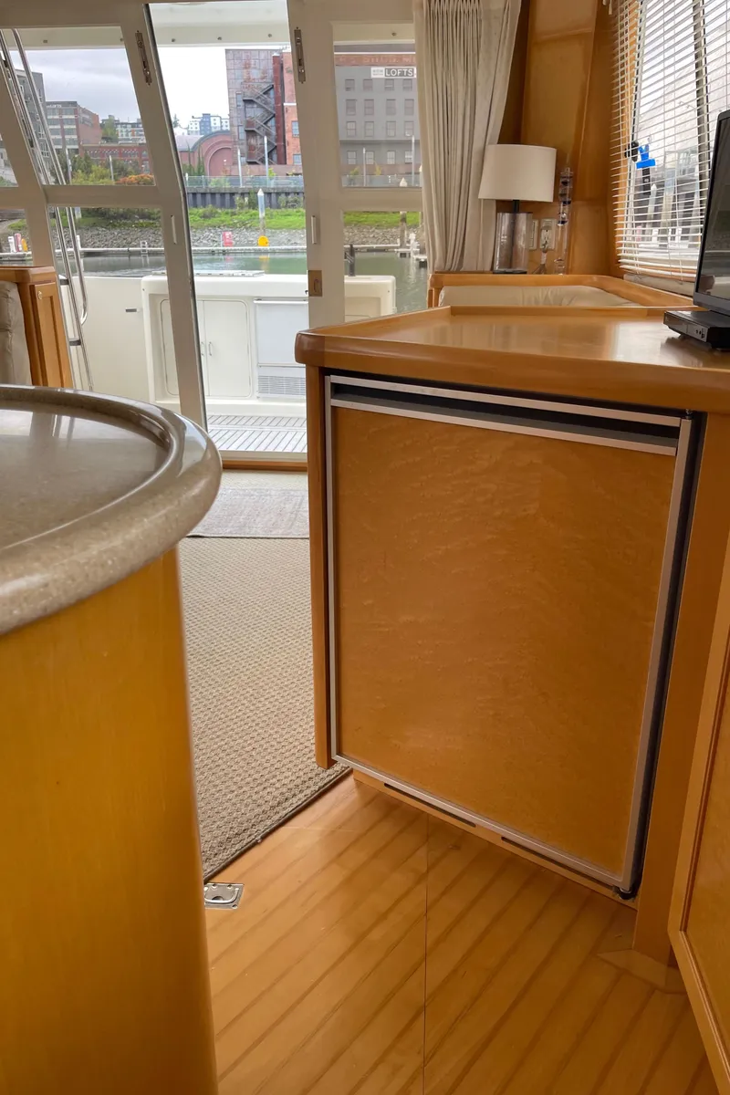 Slide: The Image of McKinna 57 Pilothouse 2000 - 68