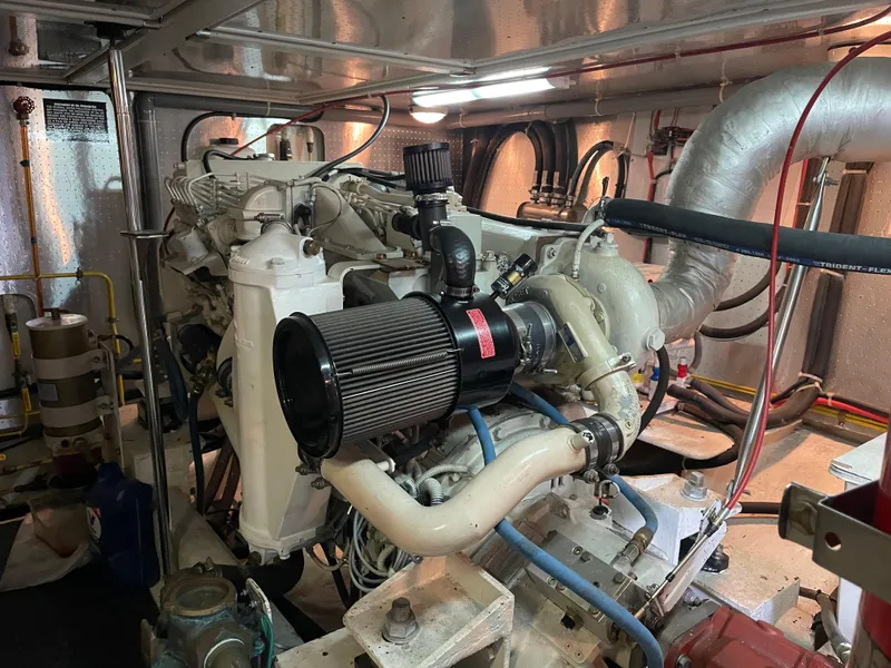 Slide: The Image of McKinna 57 Pilothouse 2000 - 73