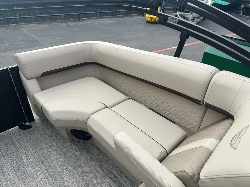Slide: The Image of Luxurious seating on a 2025 Bennington 22MFB boat, featuring elegant beige upholstery. - 26