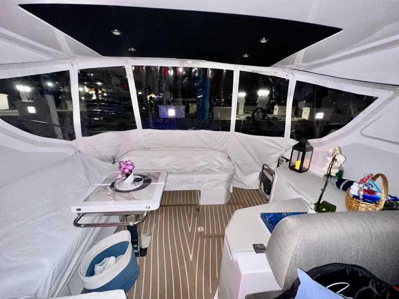 Slide: The Image of Azimut Atlantis 45 2021 - 52