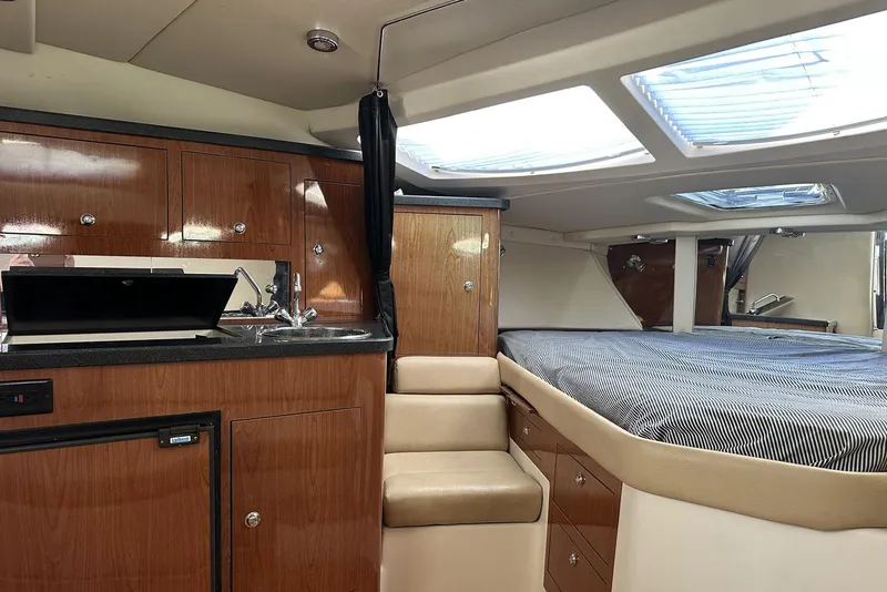 Slide: The Image of Regal 3360 Window Express 2008 - 18