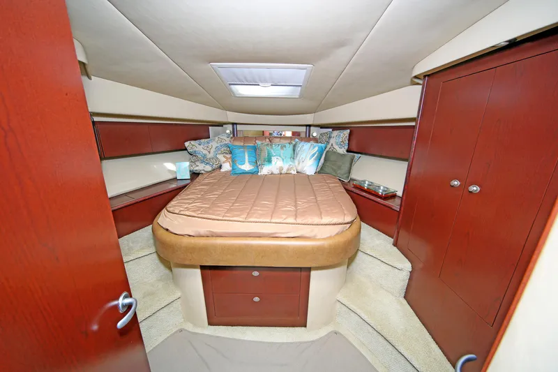 Slide: The Image of Luxurious cabin interior of 2007 Sea Ray 44 Sedan Bridge yacht. - 44