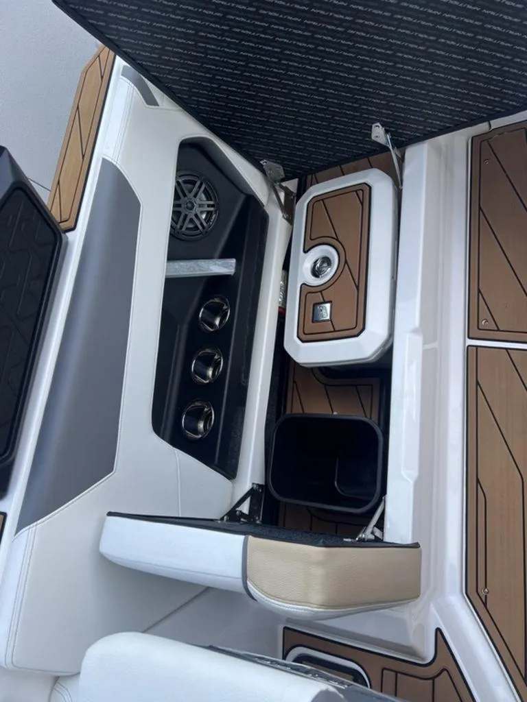 Slide: The Image of Nautique Super Air Nautique GS20 2023 - 7