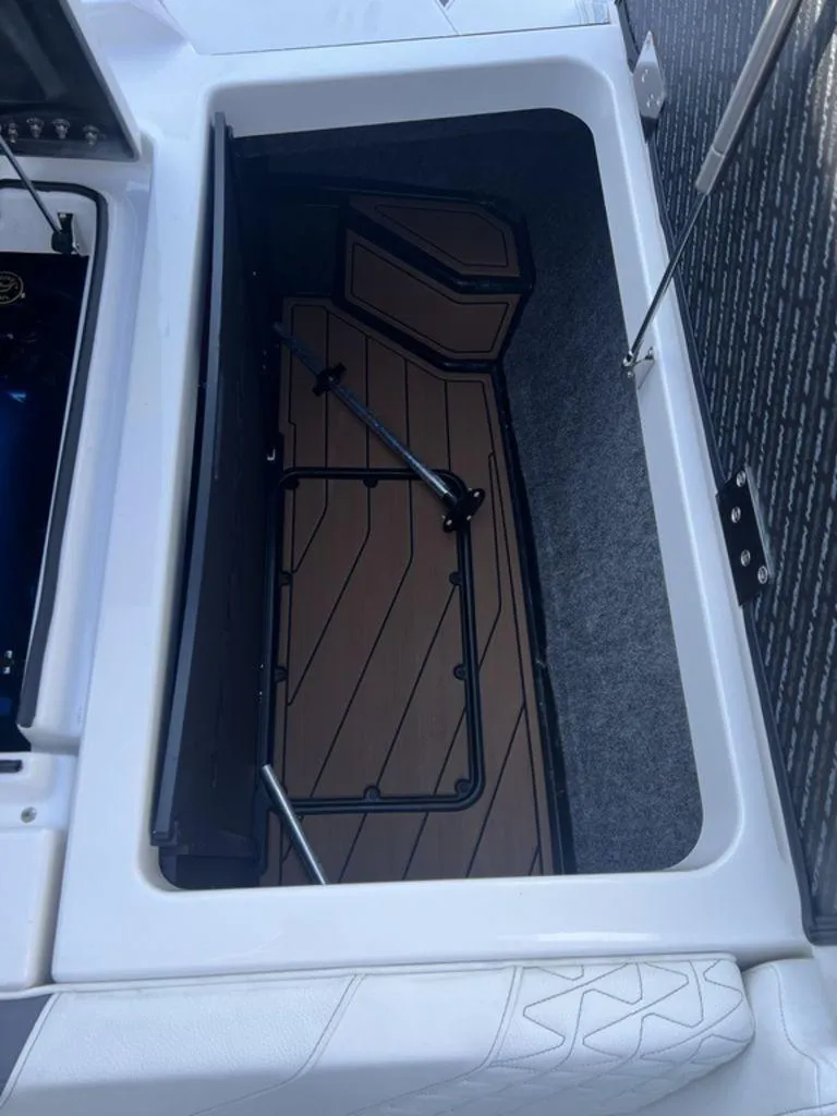 Slide: The Image of Nautique Super Air Nautique GS20 2023 - 9