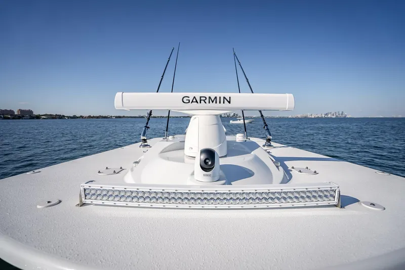 Slide: The Image of Yellowfin 42 2024 - 71