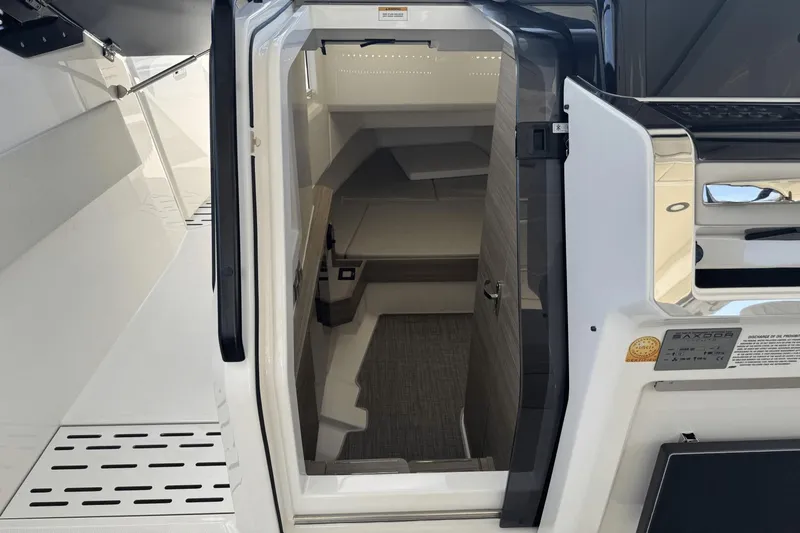 Slide: The Image of Saxdor 400 GTO 2025 - 29