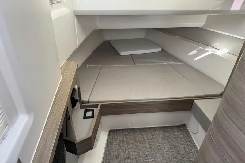 Slide: The Image of Saxdor 400 GTO 2025 - 31