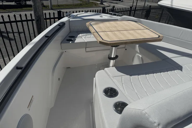 Slide: The Image of Saxdor 400 GTO 2025 - 38